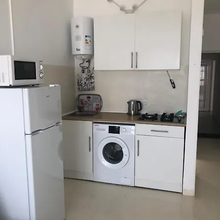 Apartment 5 *