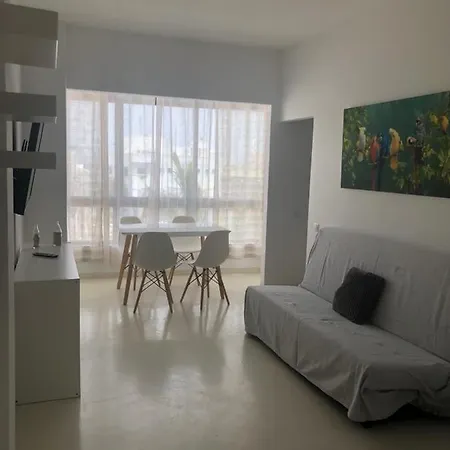 Appartement 5 *